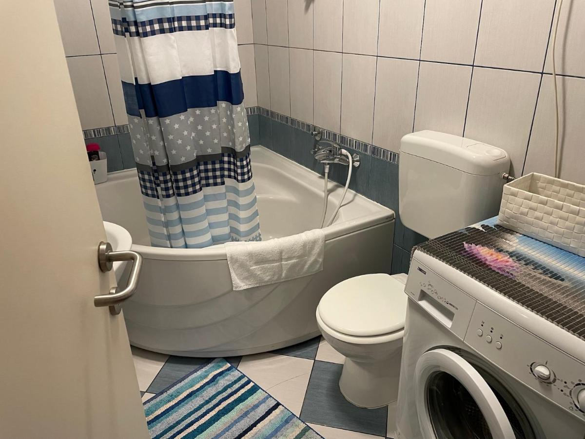 Apartman Luna Near Zagreb Airport Velika Gorica Bagian luar foto