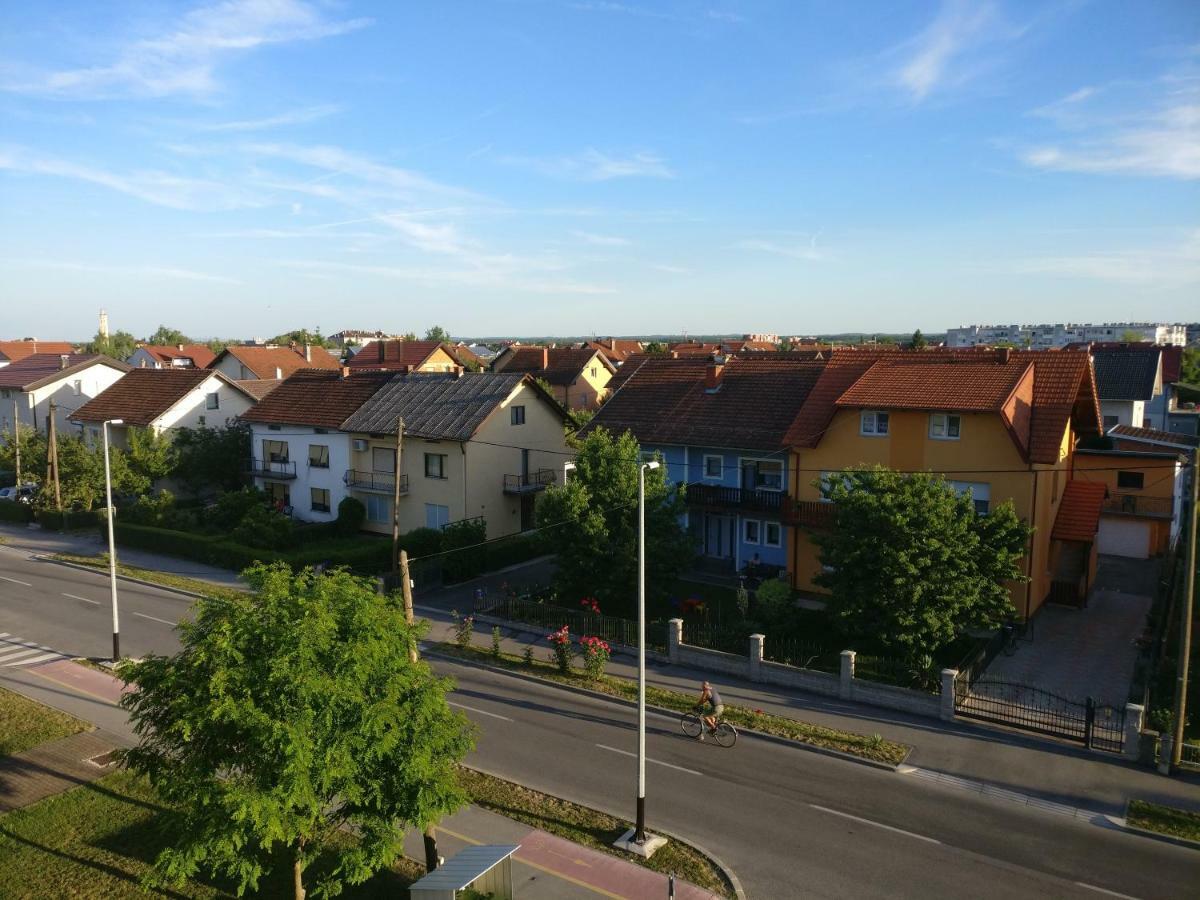 Apartman Luna Near Zagreb Airport Velika Gorica Bagian luar foto